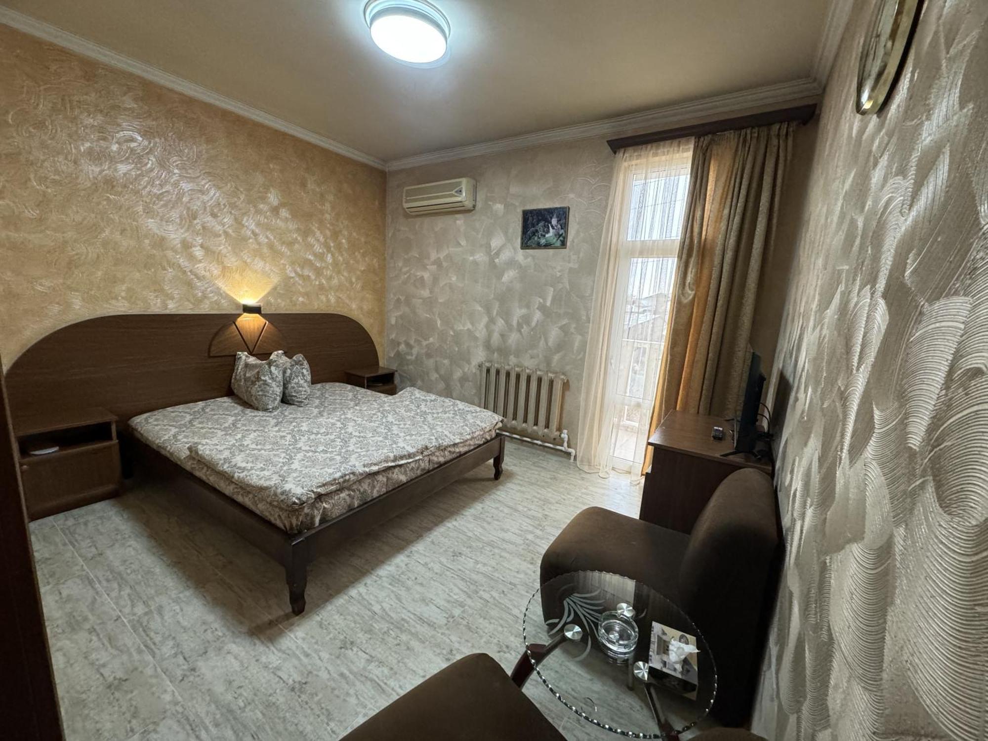White House Hotel Ереван Екстериор снимка